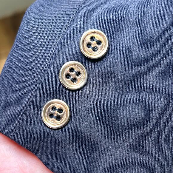 Escada Blazer Black Gold Buttons 2 Button Closure New Wool Jacket 38 Classic - Picture 6 of 9